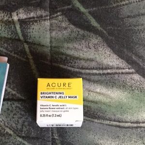 A cure Brightening Vitamin C Jelly Mask